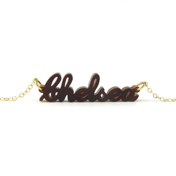 Lauren Nameplate Necklace - Moon and Lola