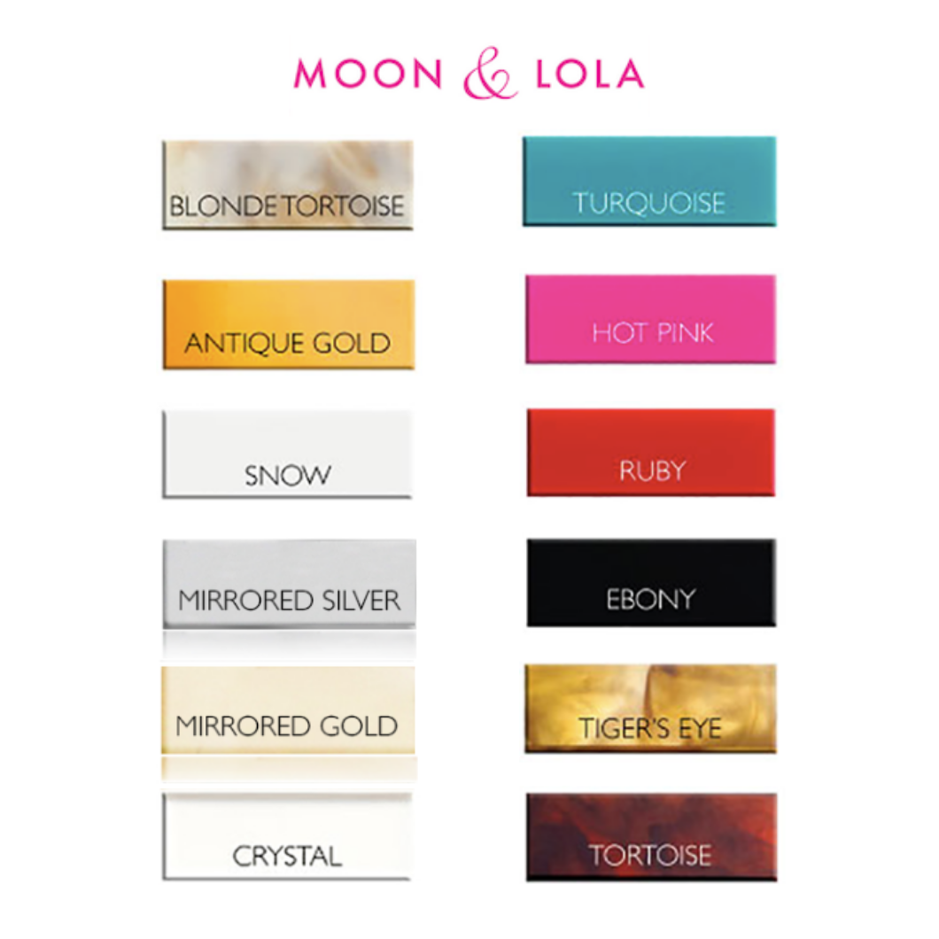 Moon and Lola - Acrylic Vineyard Round Monogram Posts