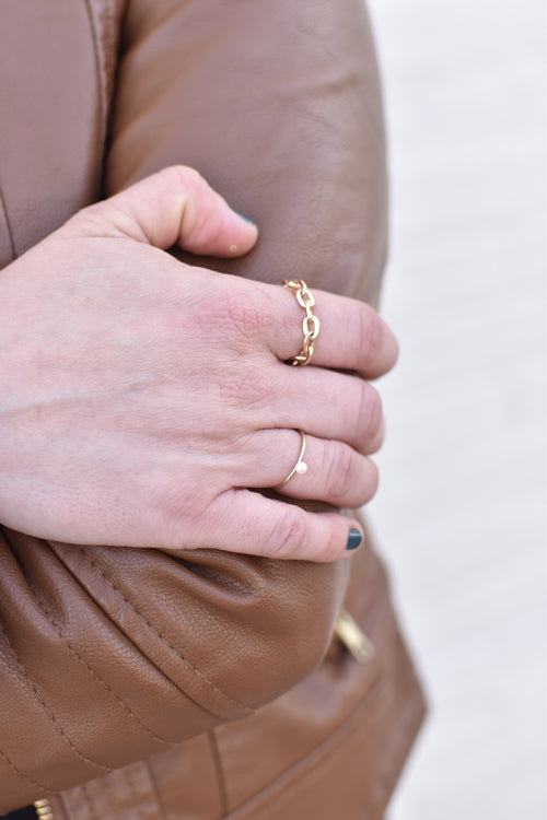 Roma Chain Link Ring - Moon and Lola