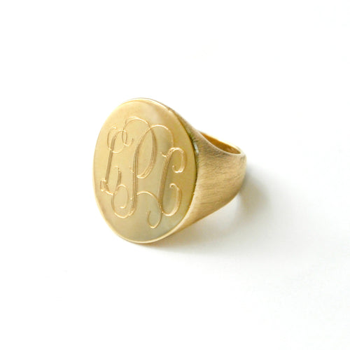 I found this at #moonandlola - Boyfriend Signet Ring Gold