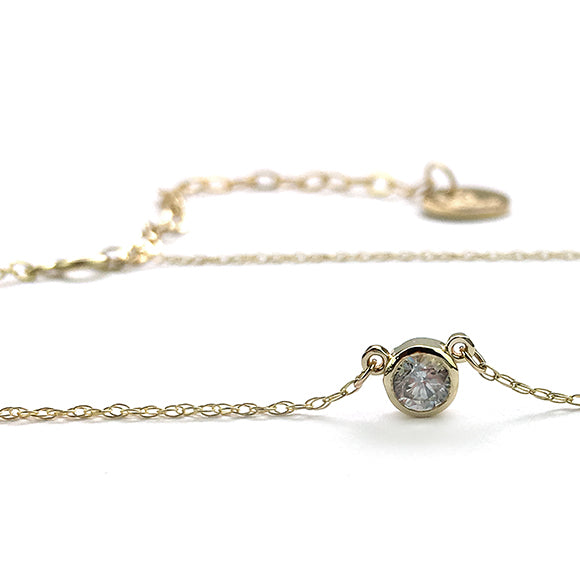 Moon and Lola - Dove Necklace 14k