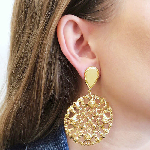 Moon and Lola - Tieva Earrings gold posts with filigree dangles on model