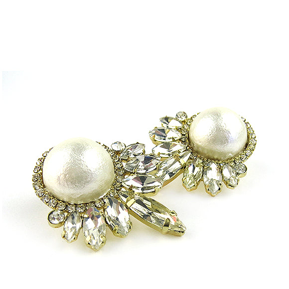 Moon and Lola - Vienna Cotton Pearl Earrings