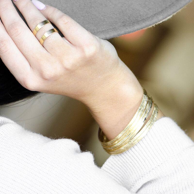 Moon and Lola - Genoa Bangle brushed gold thin bracelet