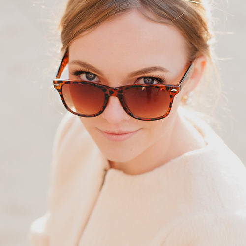 Moon and Lola - Plain Matte Tortoise Sunglasses