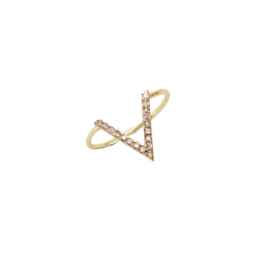 I found this at #moonandlola! - Vizela Ring